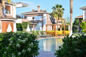 Pak Family Villas